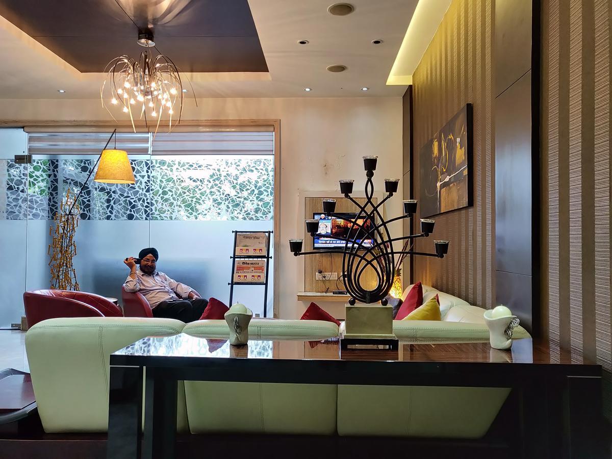 Hotel Rockland جايبور المظهر الخارجي الصورة