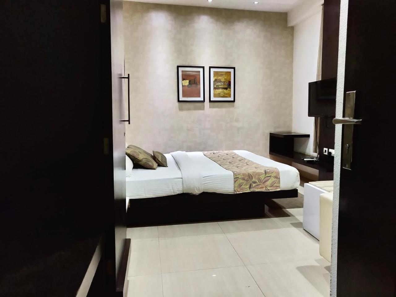 Hotel Rockland جايبور المظهر الخارجي الصورة